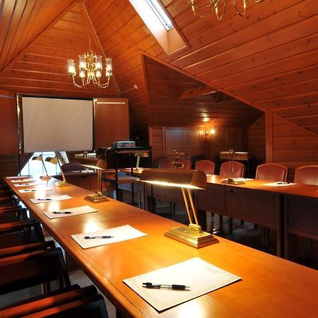 Hotel Vinterpalatset Кируна Екстериор снимка